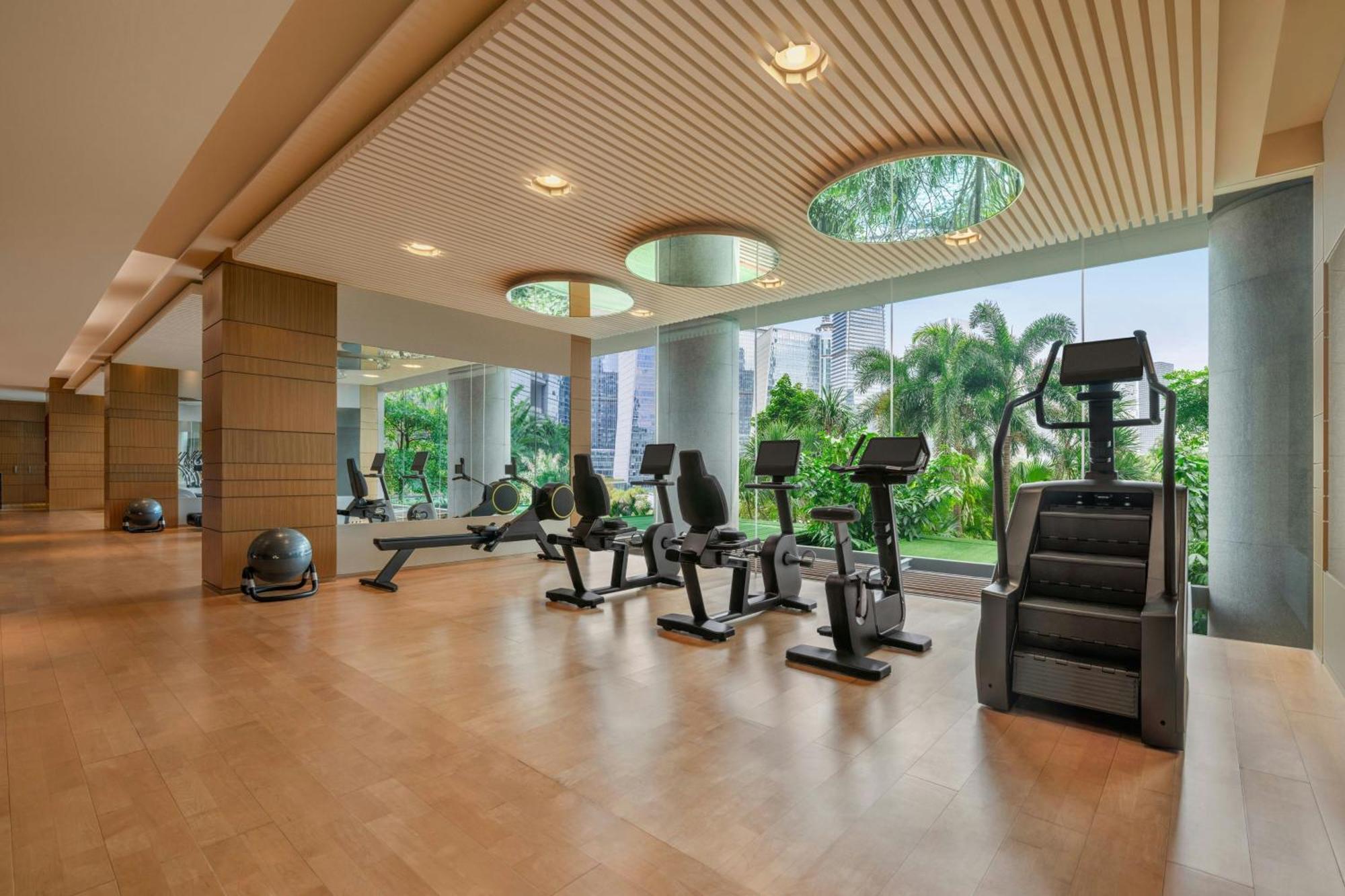 The Ritz-Carlton, Shenzhen Hotel Екстериор снимка